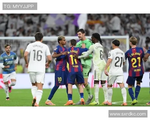 巴萨签下巴拉圭新秀阿隆索，22岁中场冲击2022赛季主力位置